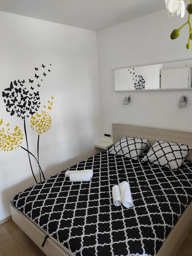 Apartamento White Pigeon Split Exterior foto