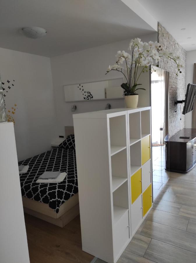 Apartamento White Pigeon Split Exterior foto
